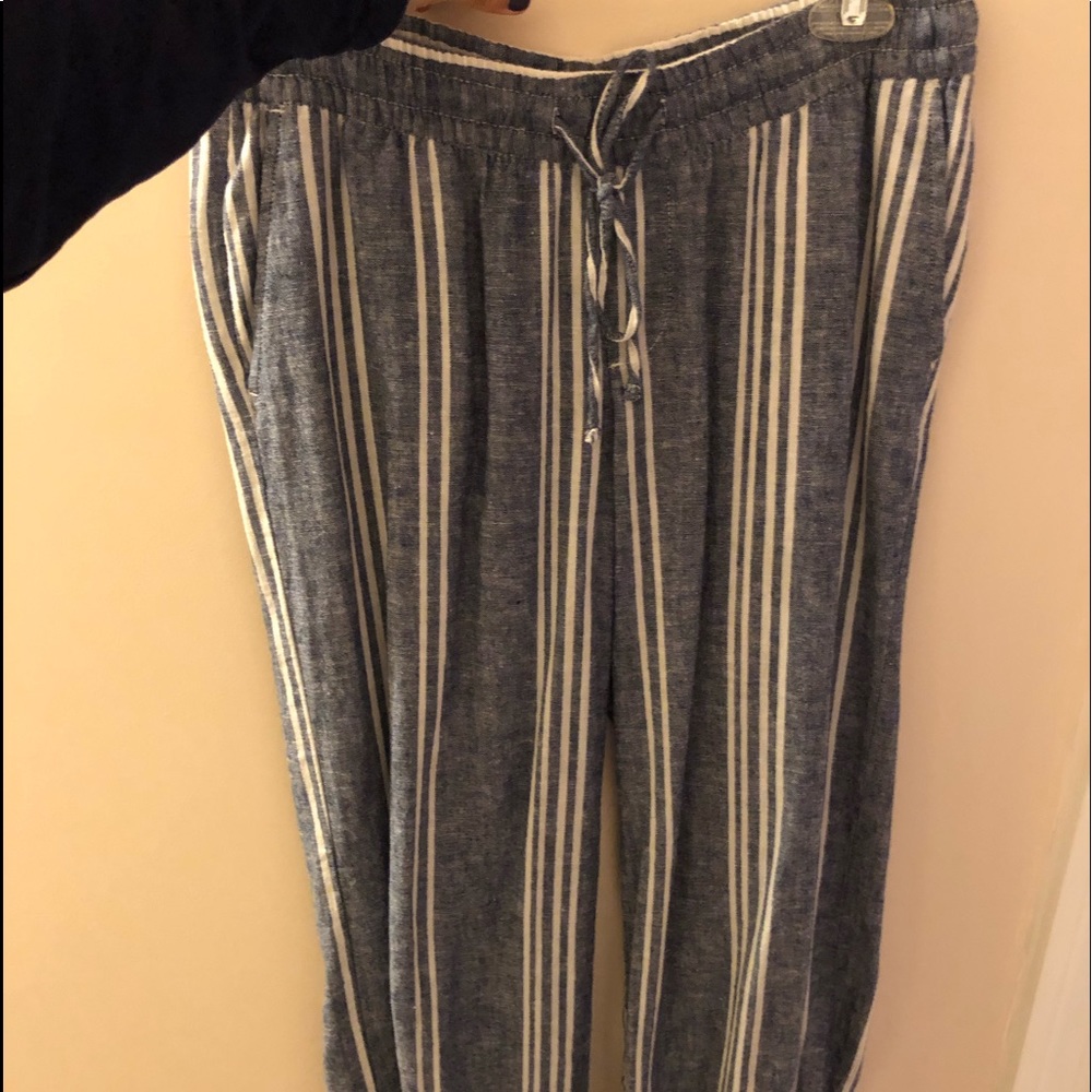 Mid-Rise Wide-Leg Linen Blend Pull On Pants